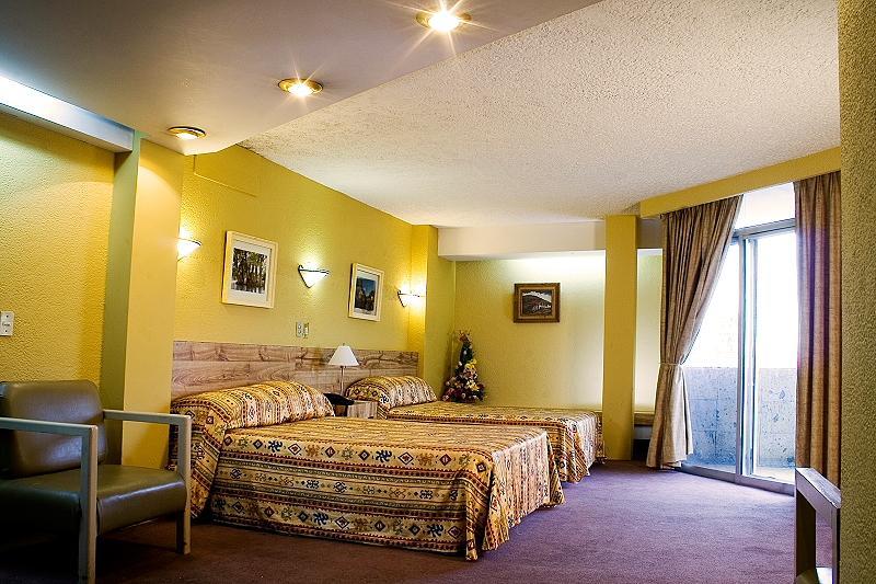 Hotel Universo Гуадалахара Екстериор снимка